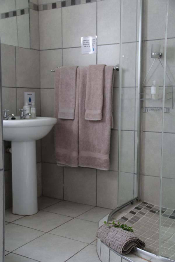 @Karoo Guesthouse Храфф-Рейнет Экстерьер фото